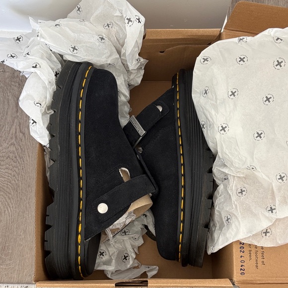 Dr. Martens Zebzag Mule Clogs - Worn Once ๐ค - Picture 12 of 12